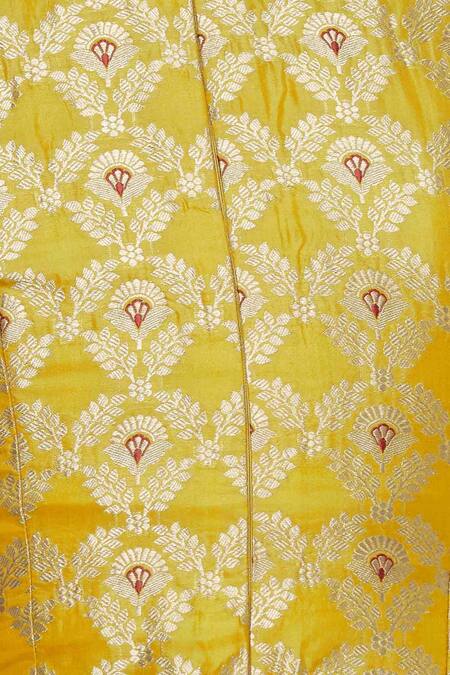 Samyukta Singhania Yellow Banarasi Silk Kurta Set at Aza Fashions Samyukta Singhania_Yellow Banarasi Silk Kurta Set_at_Aza_Fashions