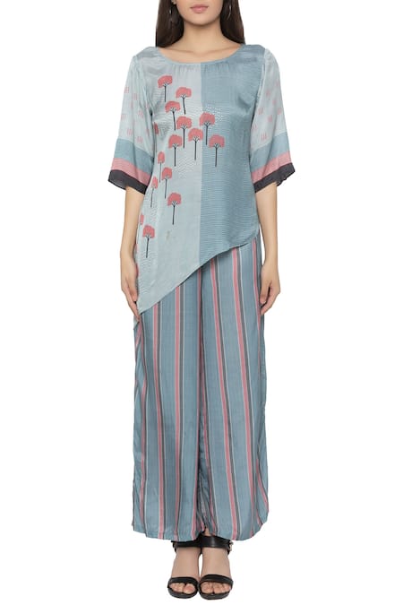 So Us By Sougatpaul Blue Herringbone Round Printed Kurta And Palazzo Set Online at Aza Fashions So Us By Sougatpaul_Blue Herringbone Round Printed Kurta And Palazzo Set _Online_at_Aza_Fashions