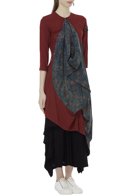 Fahd Khatri_Blue Organic Cotton Handwoven Ajrakh Print Kurta_Online_at_Aza_Fashions