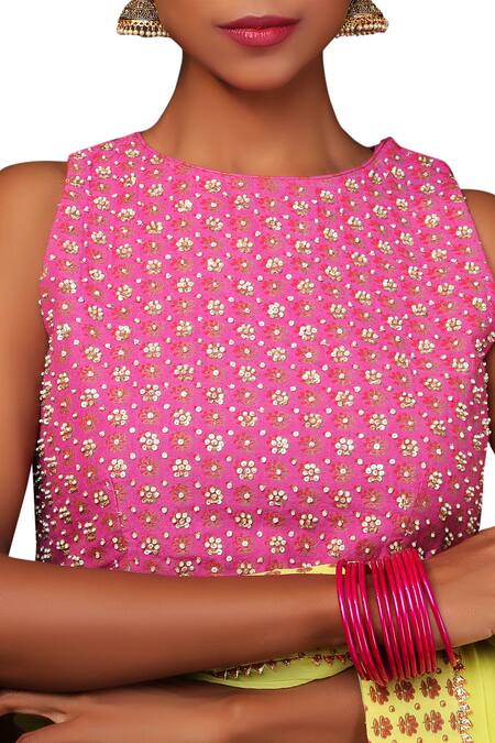 Nikasha_Yellow Chiffon Round Neck Saree With Embroidered Blouse _Online_at_Aza_Fashions