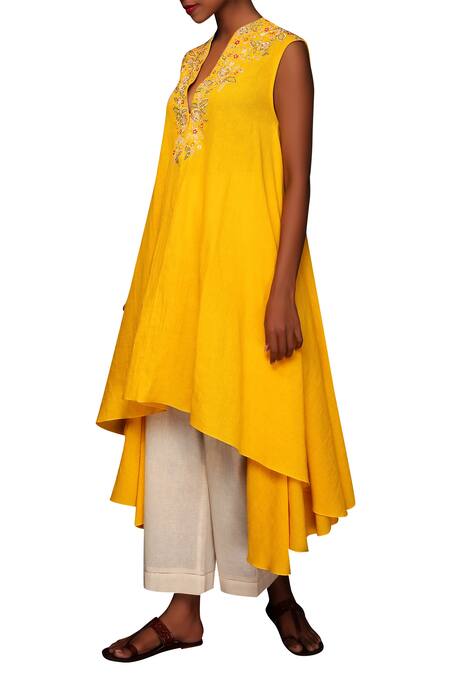 Nikasha Yellow Cotton Notched Embroidered Kurta Set Online at Aza Fashions Nikasha_Yellow Cotton Notched Embroidered Kurta Set _Online_at_Aza_Fashions