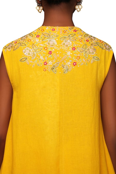 Nikasha Yellow Cotton Notched Embroidered Kurta Set at Aza Fashions Nikasha_Yellow Cotton Notched Embroidered Kurta Set _at_Aza_Fashions