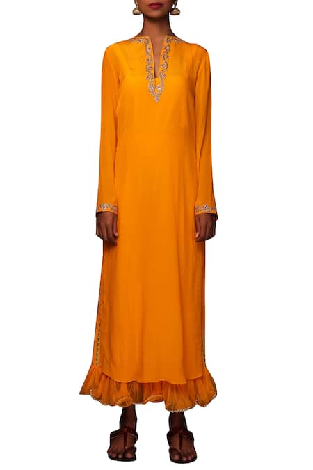 Buy_Nikasha_Yellow Silk Notched Embroidered Kurta Set _Online_at_Aza_Fashions