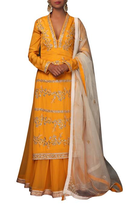 Buy_Nikasha_Yellow Crepe V Neck Embroidered Kurta Lehenga Set _Online_at_Aza_Fashions