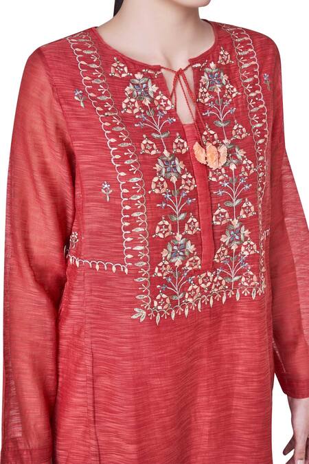 Anita Dongre_Embroidered Floral Motif Kurta_Online_at_Aza_Fashions