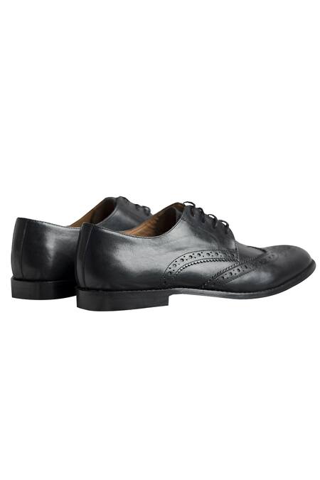 Buy_Dmodot_Black Lace Up Brogues_Online_at_Aza_Fashions