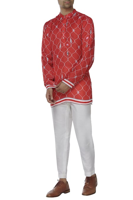 MR. Ajay Kumar Fish & Star Motif Printed Kurta 