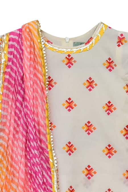 Buy Fayon Kids Off White Cotton, Chiffon Embroidery, Tassels Kurta Sharara Set Buy_Fayon Kids_Off White Cotton, Chiffon Embroidery, Tassels Kurta Sharara Set