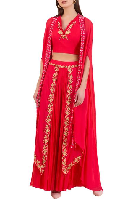Limerick By Abirr N' Nanki_Coral Silk Georgette V Neck Embroidered Lehenga Set _Online_at_Aza_Fashions
