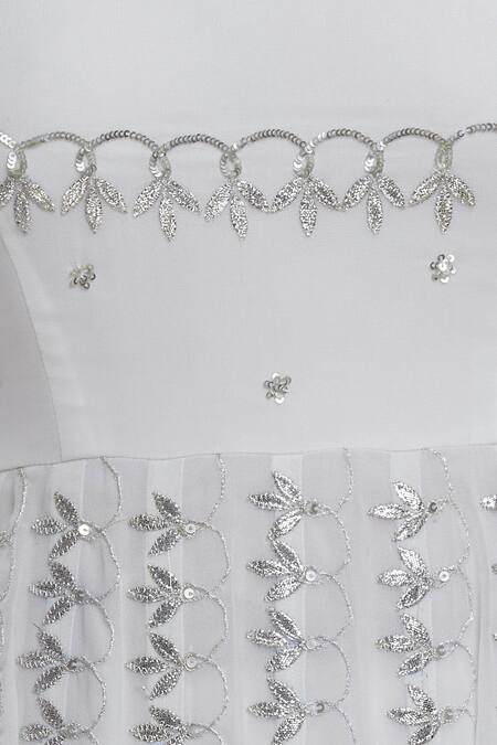 Esha Koul White Organza, Georgette Keyhole Embroidered Anarkali Set at Aza Fashions Esha Koul_White Organza, Georgette Keyhole Embroidered Anarkali Set _at_Aza_Fashions