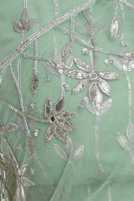 Esha Koul_Green Georgette Leaf Neck Embroidered Saree Set _at_Aza_Fashions