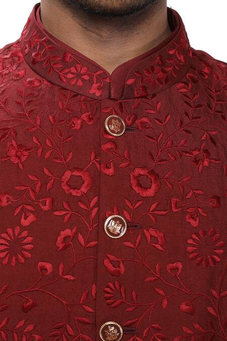 Shop Smriti By Anju Agarwal Red Cotton , Bamberg Floral Embroidered Bundi And Kurta Set Online at Aza Fashions Shop_Smriti By Anju Agarwal_Red Cotton , Bamberg Floral Embroidered Bundi And Kurta Set _Online_at_Aza_Fashions