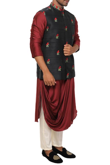 Smriti By Anju Agarwal_Black Embroidered Bundi Kurta Set _Online_at_Aza_Fashions