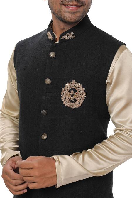 Buy Smriti By Anju Agarwal Black Satin, Jute Bundi Kurta Set Online at Aza Fashions Buy_Smriti By Anju Agarwal_Black Satin, Jute Bundi Kurta Set_Online_at_Aza_Fashions