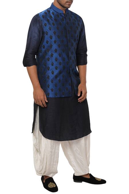 Smriti By Anju Agarwal Blue Raw , Cotton Embroidered Bundi Kurta Set Online at Aza Fashions Smriti By Anju Agarwal_Blue Raw , Cotton Embroidered Bundi Kurta Set _Online_at_Aza_Fashions