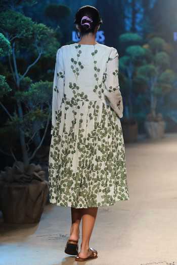 Shop Payal Pratap Off White Linen Round Neck Printed Jacket at Aza Fashions Shop_Payal Pratap_Off White Linen Round Neck Printed Jacket _at_Aza_Fashions