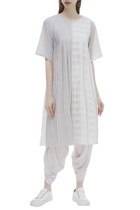 Urvashi Kaur Organic Cotton Checkered Kurta 