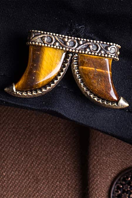 Shop Cosa Nostraa Gold Metal Antique Dual Claw Cufflinks at Aza Fashions Shop_Cosa Nostraa_Gold Metal Antique Dual Claw Cufflinks _at_Aza_Fashions