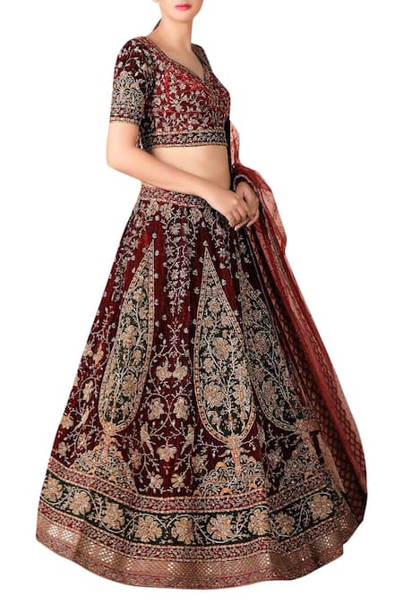 RI.Ritu Kumar Maroon Silk Velvet Sweetheart Neck Embroidered Bridal Lehenga Set at Aza Fashions RI.Ritu Kumar_Maroon Silk Velvet Sweetheart Neck Embroidered Bridal Lehenga Set _at_Aza_Fashions