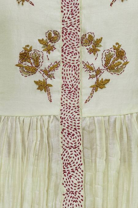 Neeta Bhargava Cream Cotton Silk Round Neck Embroidered Anarkali Set at Aza Fashions Neeta Bhargava_Cream Cotton Silk Round Neck Embroidered Anarkali Set _at_Aza_Fashions