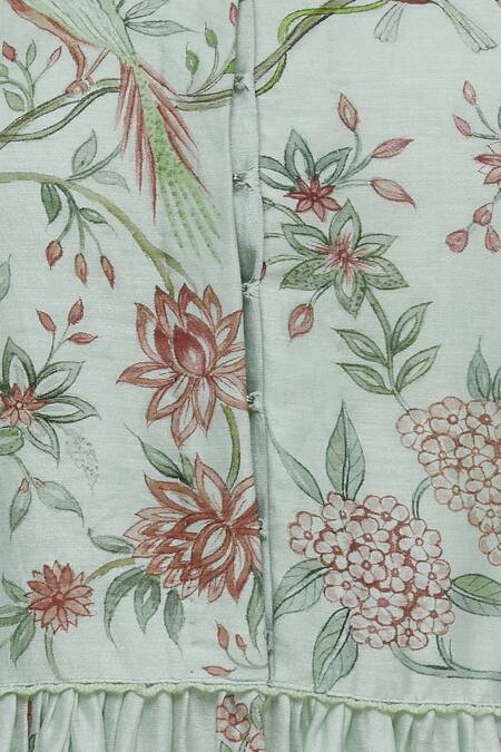 Neeta Bhargava_Green Cotton Silk Kurta Mandarin Collarinner Round Neckline Hand Painted Set _at_Aza_Fashions