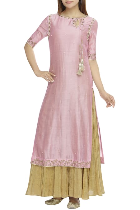 Tisha Saksena Chanderi Silk Layered Kurta Set 