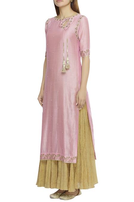 Buy Tisha Saksena Gold Chanderi Silk Outer Kurta Roundinner Kurta Square Layered Set Online at Aza Fashions Buy_Tisha Saksena_Gold Chanderi Silk Outer Kurta Roundinner Kurta Square Layered Set_Online_at_Aza_Fashions