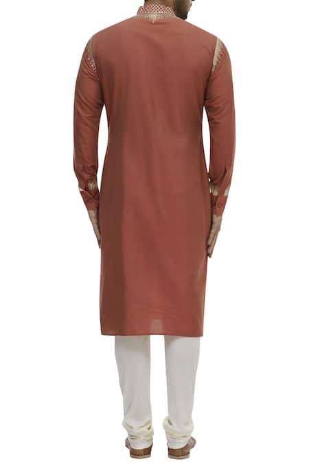 Gaurav Katta Embroidered Kurta 
