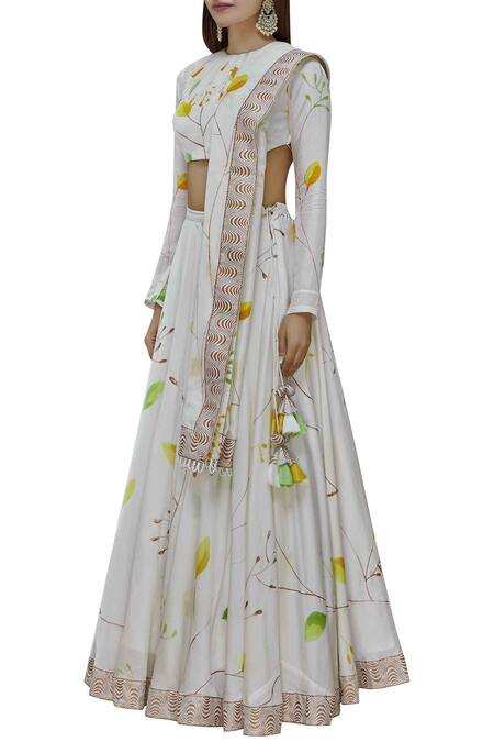 Vedika M_White Silk High Neck Printed Lehenga Set _Online_at_Aza_Fashions