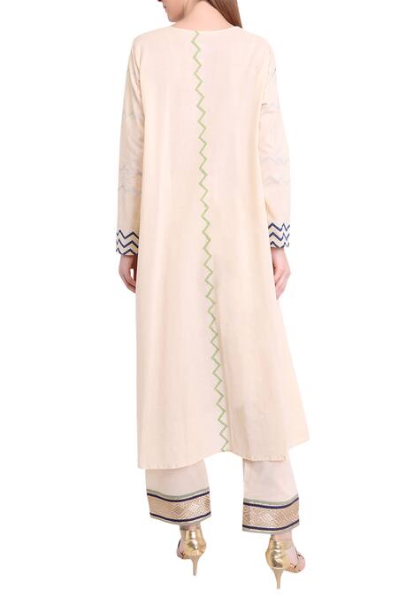 Shop Natasha J Off White Cotton Round Neck Printed Kurta Set at Aza Fashions Shop_Natasha J_Off White Cotton Round Neck Printed Kurta Set _at_Aza_Fashions