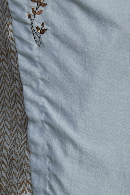 Priyam Narayan_Blue Handloom Chanderi Round Kurta Set_at_Aza_Fashions