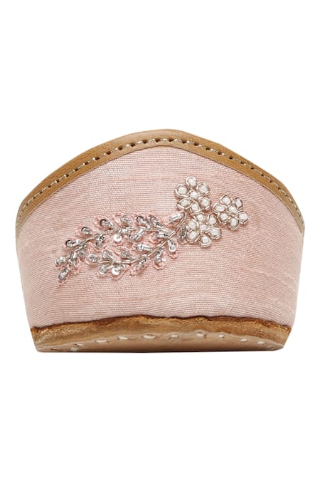 Shilpsutra Embellished Silk Juttis 