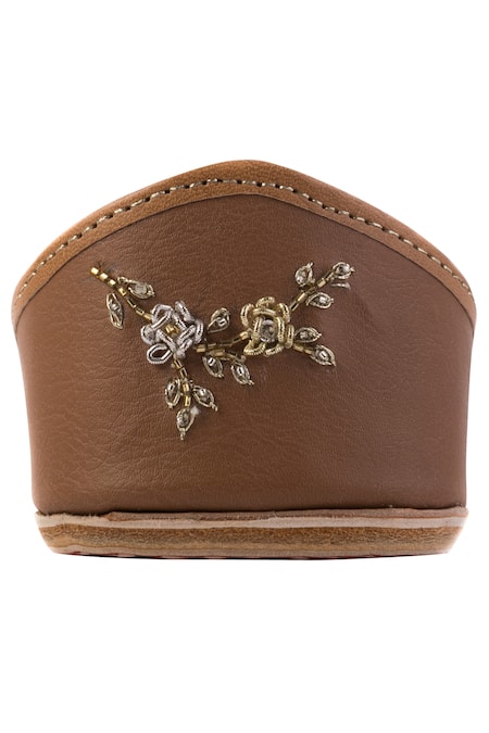 Shilpsutra Embroidered Leather Juttis 