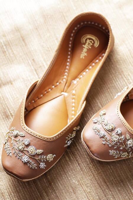 Buy_Shilpsutra_Brown Embroidered Leather Juttis _Online_at_Aza_Fashions