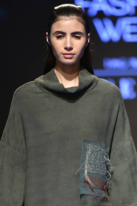 Urvashi Kaur Green Patchwork, Embroidery Cowl Neck Herringbone Textured Patch Work Tunic Online at Aza Fashions Urvashi Kaur_Green Patchwork, Embroidery Cowl Neck Herringbone Textured Patch Work Tunic _Online_at_Aza_Fashions