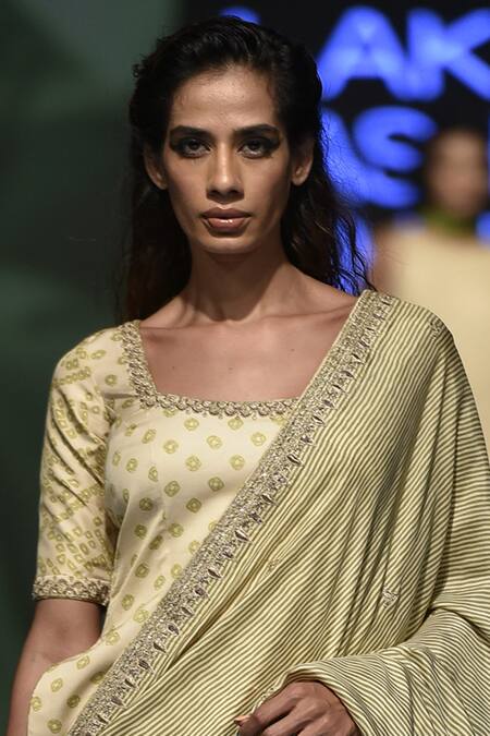 Punit Balana Green Satin Silk Square Neck Printed Saree With Blouse Online at Aza Fashions Punit Balana_Green Satin Silk Square Neck Printed Saree With Blouse _Online_at_Aza_Fashions