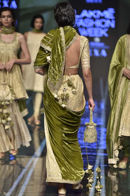 Punit Balana Bandhani Print Saree with Blouse 