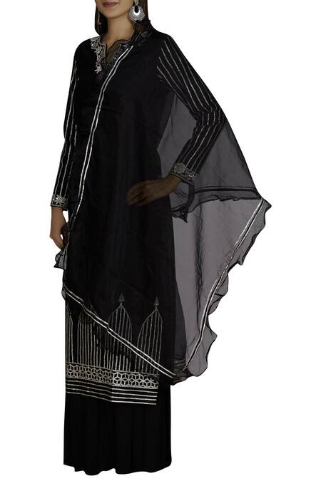 Neha Khullar_Black Kurta And Palazzo Chanderi Silkdupatta Chiffon Notched Set _Online_at_Aza_Fashions