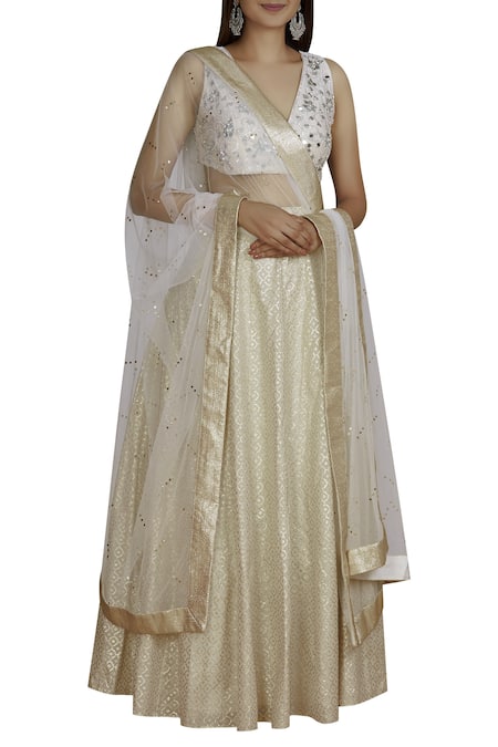 Neha Khullar Chanderi Lehenga Set 