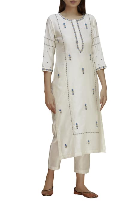 Label Earthen Off White Silk Chanderi Kurta Set For Kids
