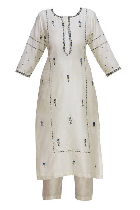 Buy_Label Earthen_Off White Silk Chanderi Kurta Set For Kids_Online_at_Aza_Fashions