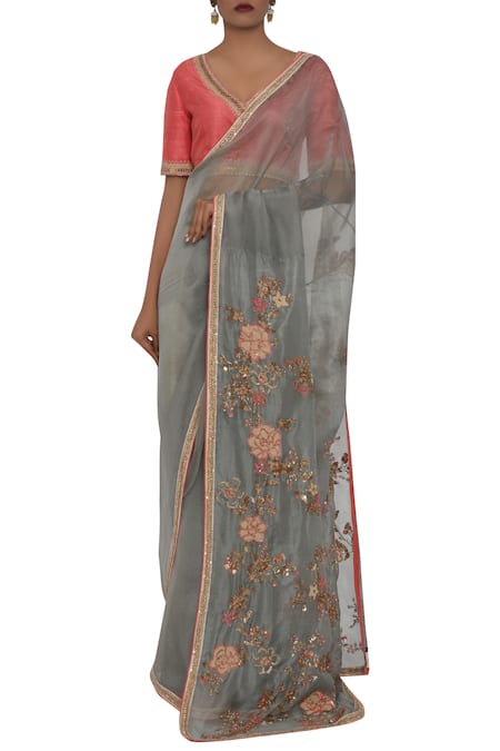 Ekru Embroidered Saree Set 