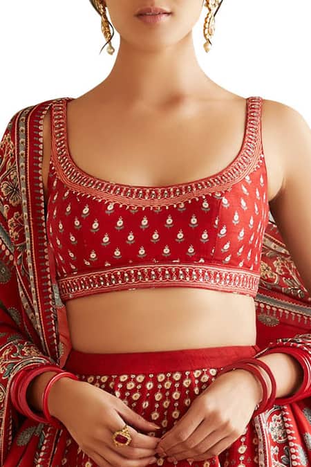 Buy Anita Dongre Neysa Lehenga Online at Aza Fashions Buy_Anita Dongre_Neysa Lehenga_Online_at_Aza_Fashions