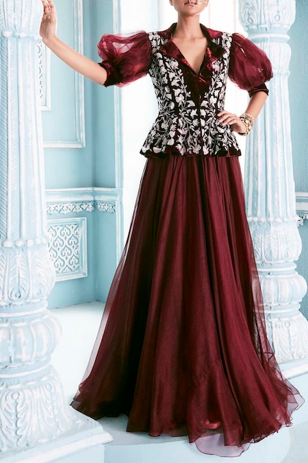 Lehengas & Shirts? Yes! Check out These Top Trends in Lehenga Shirt Combo  And Make a