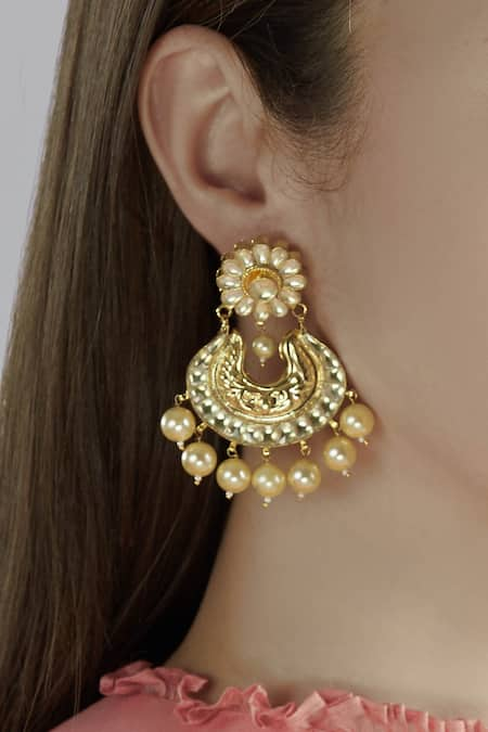 MAISARA JEWELRY Gold Plated Kundan Chandbalis