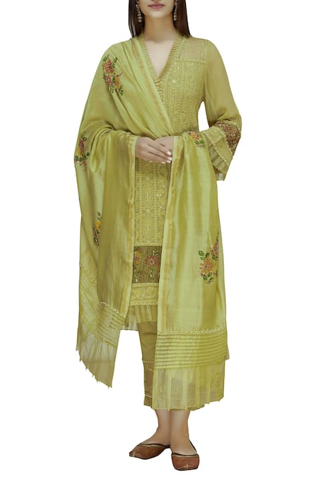 Poonam Dubey Chikankari Kurta Set 