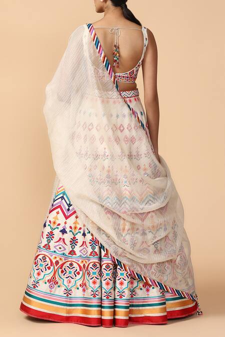 Shop_Tarun Tahiliani_Off White Raw Silk Leaf Neck Embroidered Lehenga Set _at_Aza_Fashions
