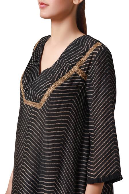 Myoho_Black Printed Kurta With Pants_Online_at_Aza_Fashions