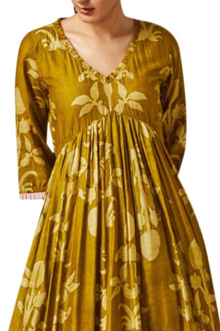 Buy Myoho Green Kurta Printed Anarkali With Pants Online at Aza Fashions Buy_Myoho_Green Kurta Printed Anarkali With Pants_Online_at_Aza_Fashions