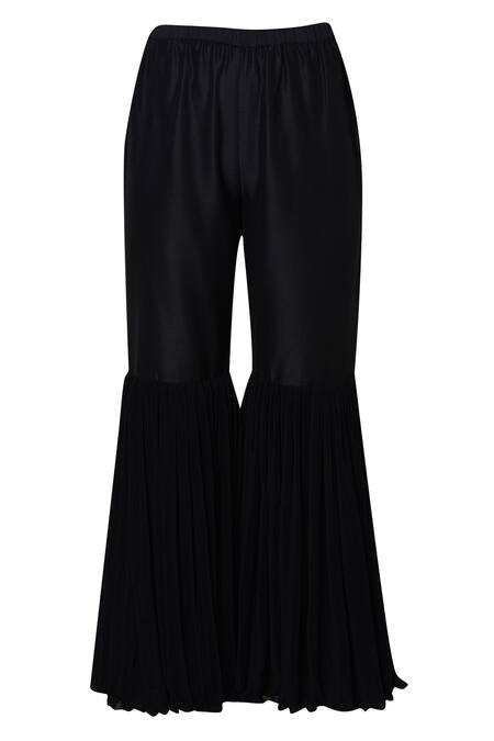 Shop Sonali Gupta Black Blended Silk Kurta V Neck Embroidered Sharara Set Online at Aza Fashions Shop_Sonali Gupta_Black Blended Silk Kurta V Neck Embroidered Sharara Set _Online_at_Aza_Fashions